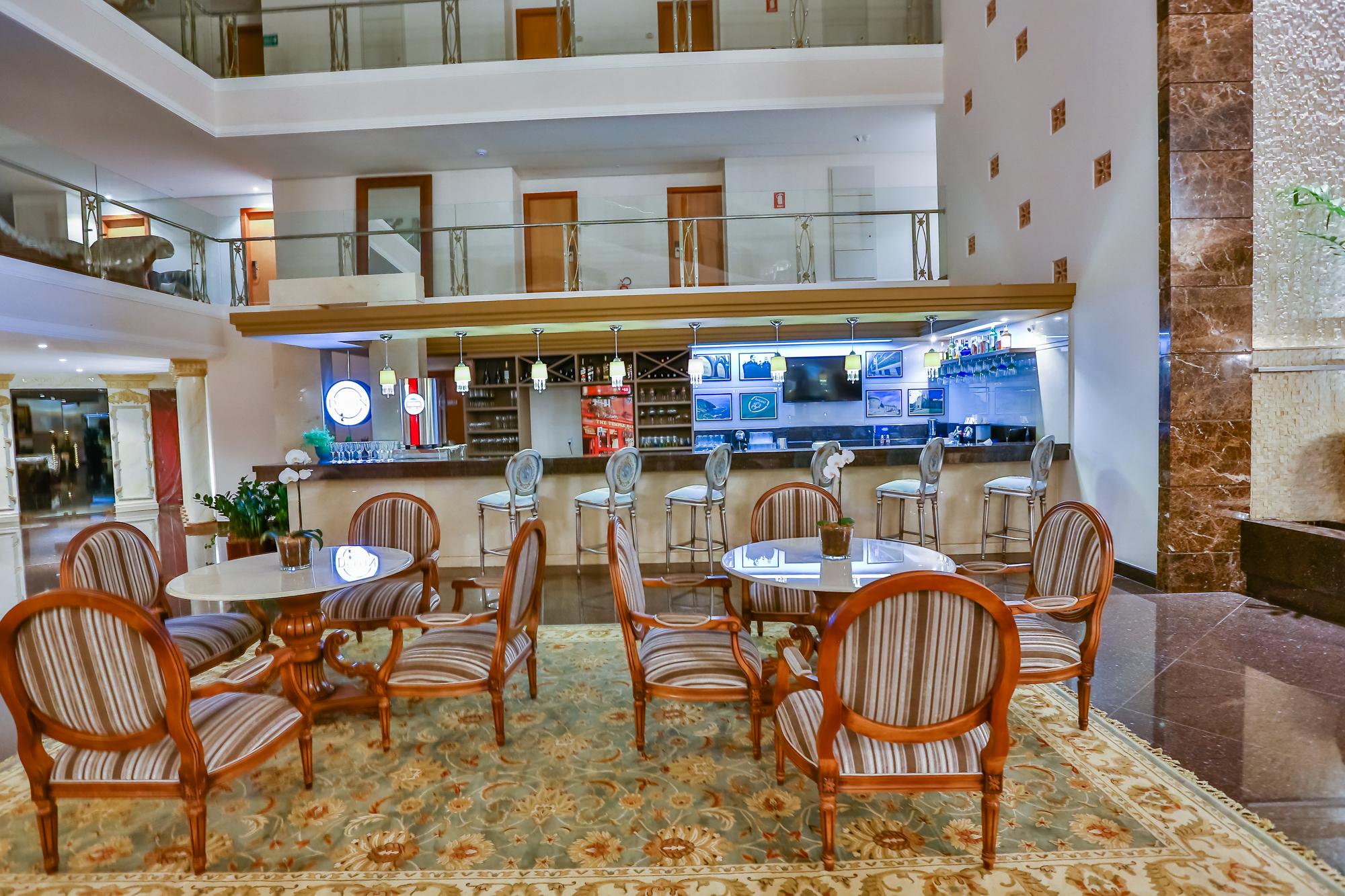 Golden Lis Hotel Boutique Goiânia Kültér fotó Lobby