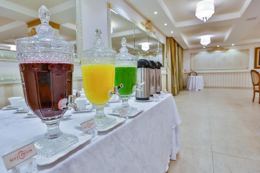 Golden Lis Hotel Boutique Goiânia Kültér fotó Juice